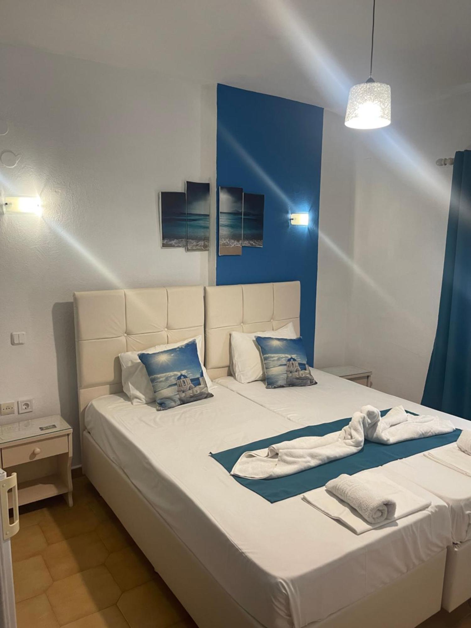 Pansion Katerina Hotell Skála Eresoú Exteriör bild